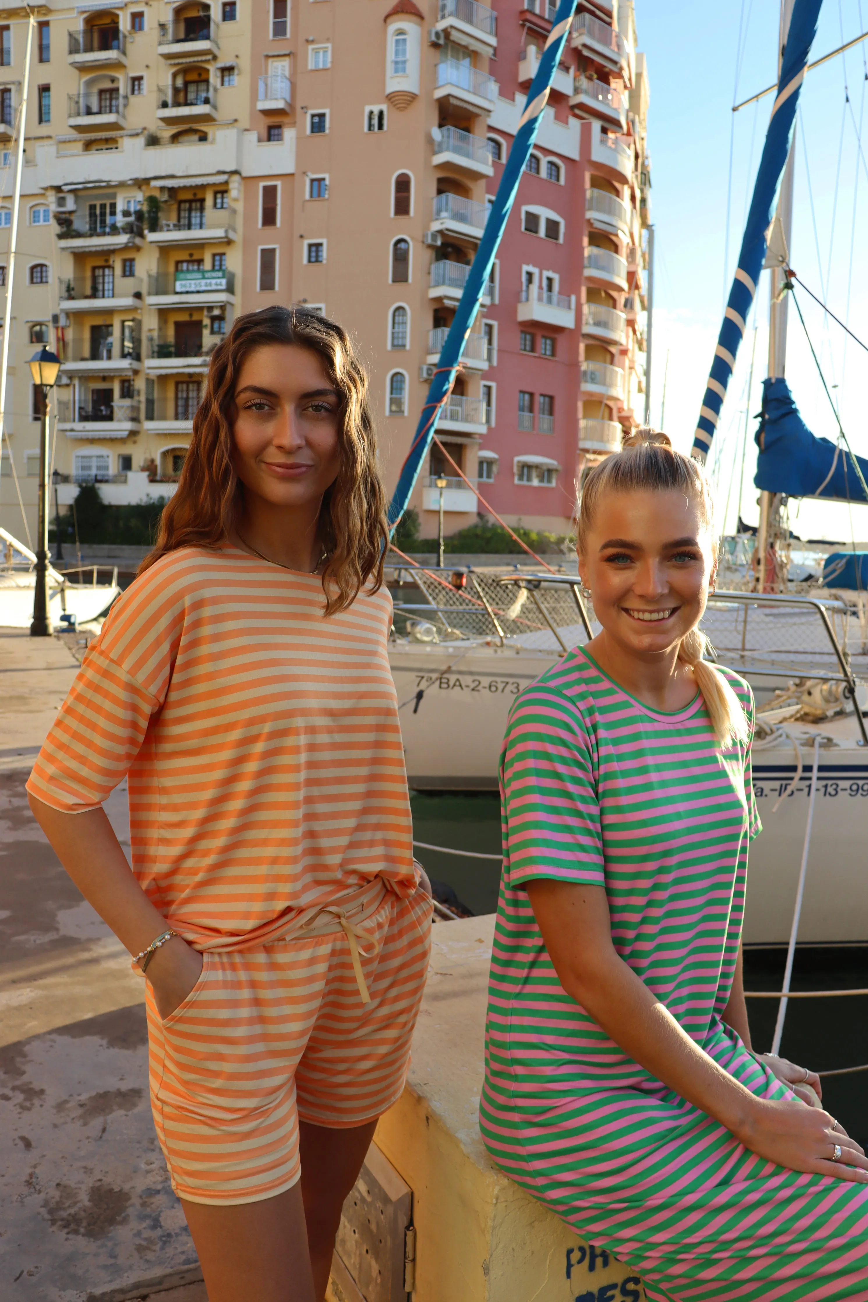 ALMA-TSHIRT - ORANGE PEACH STRIPE