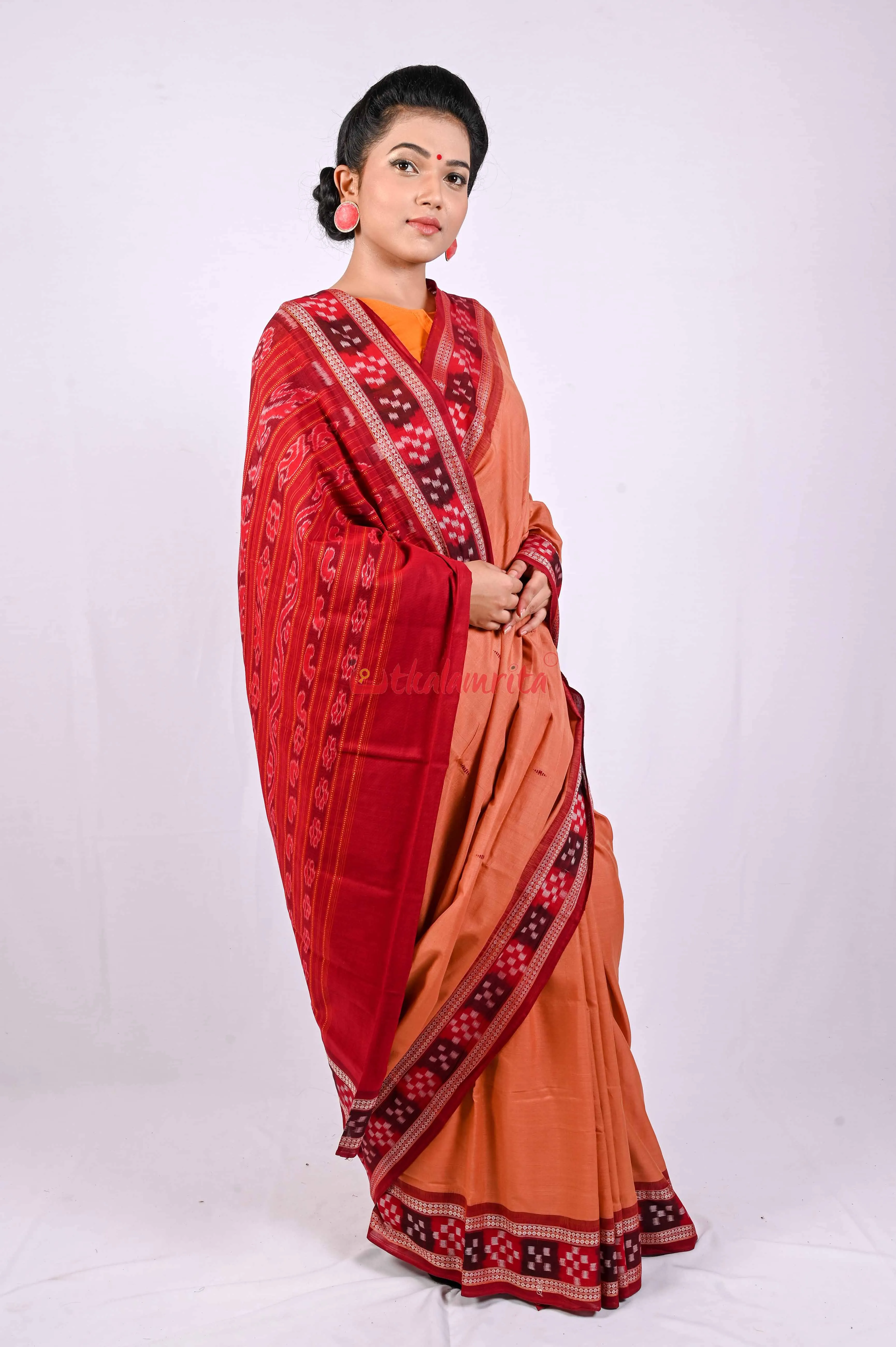 Badami Dhadi Sakta Saree