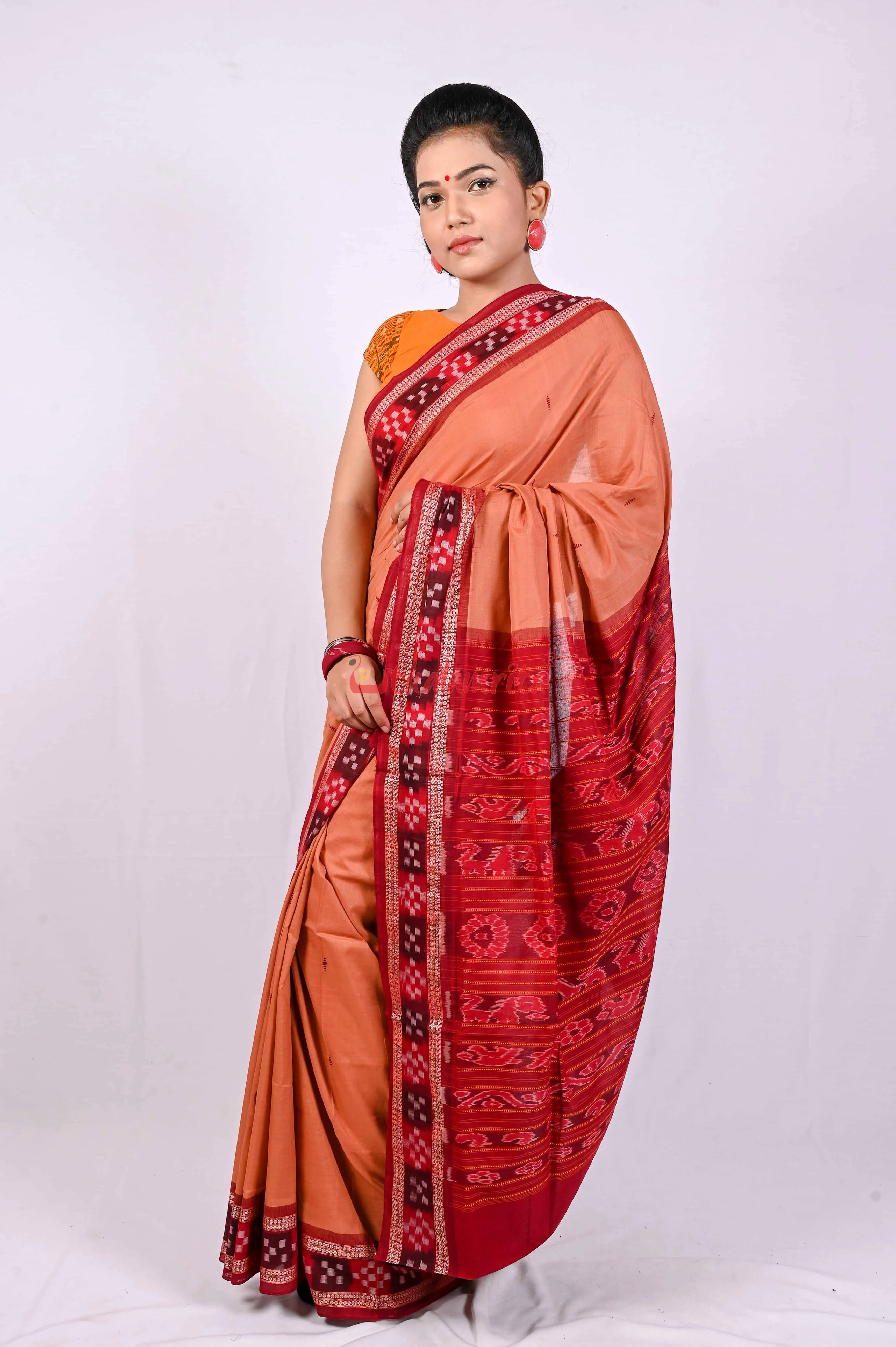 Badami Dhadi Sakta Saree