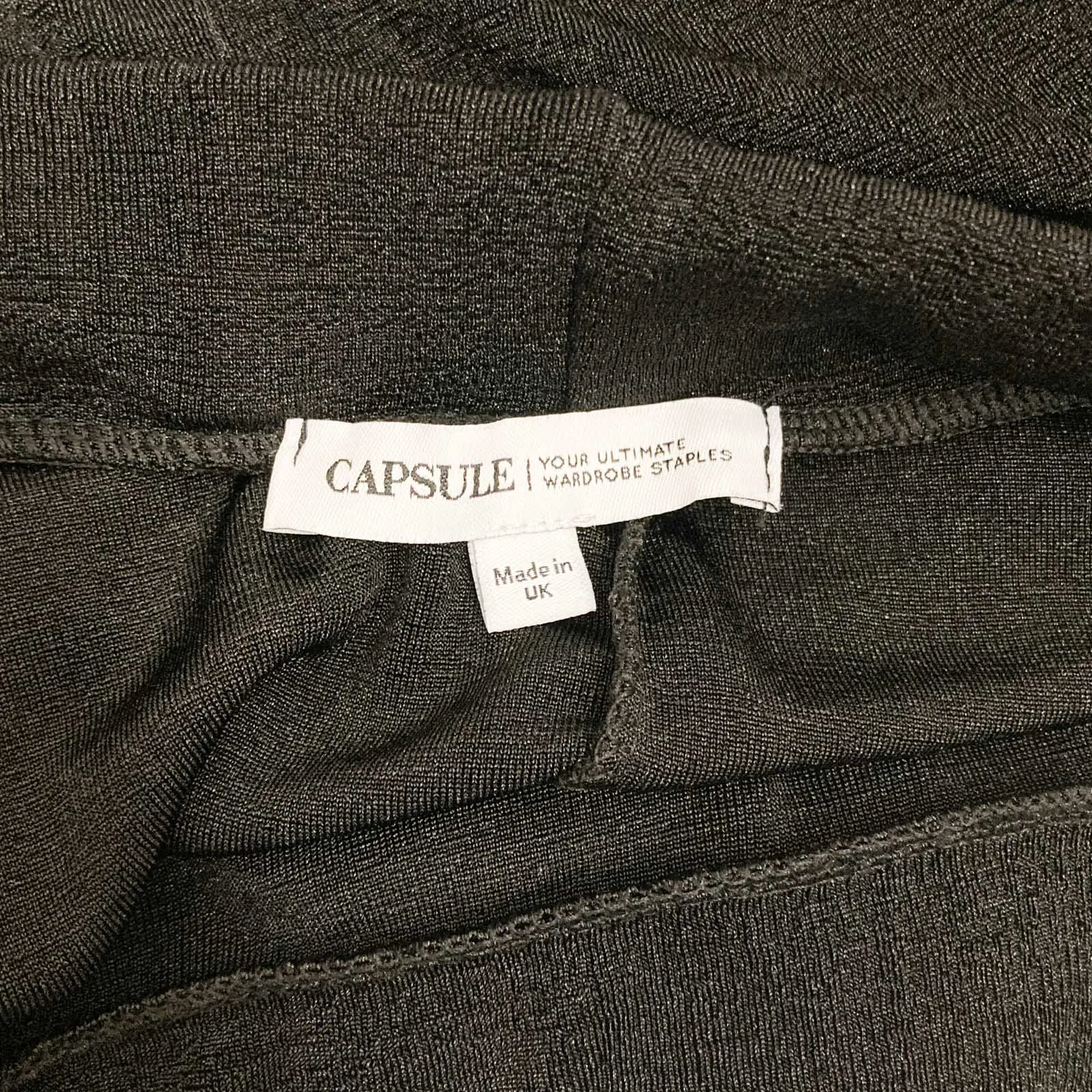 Capsule Top UK 28 Black Off-Shoulder 3/4 Flared Sleeve