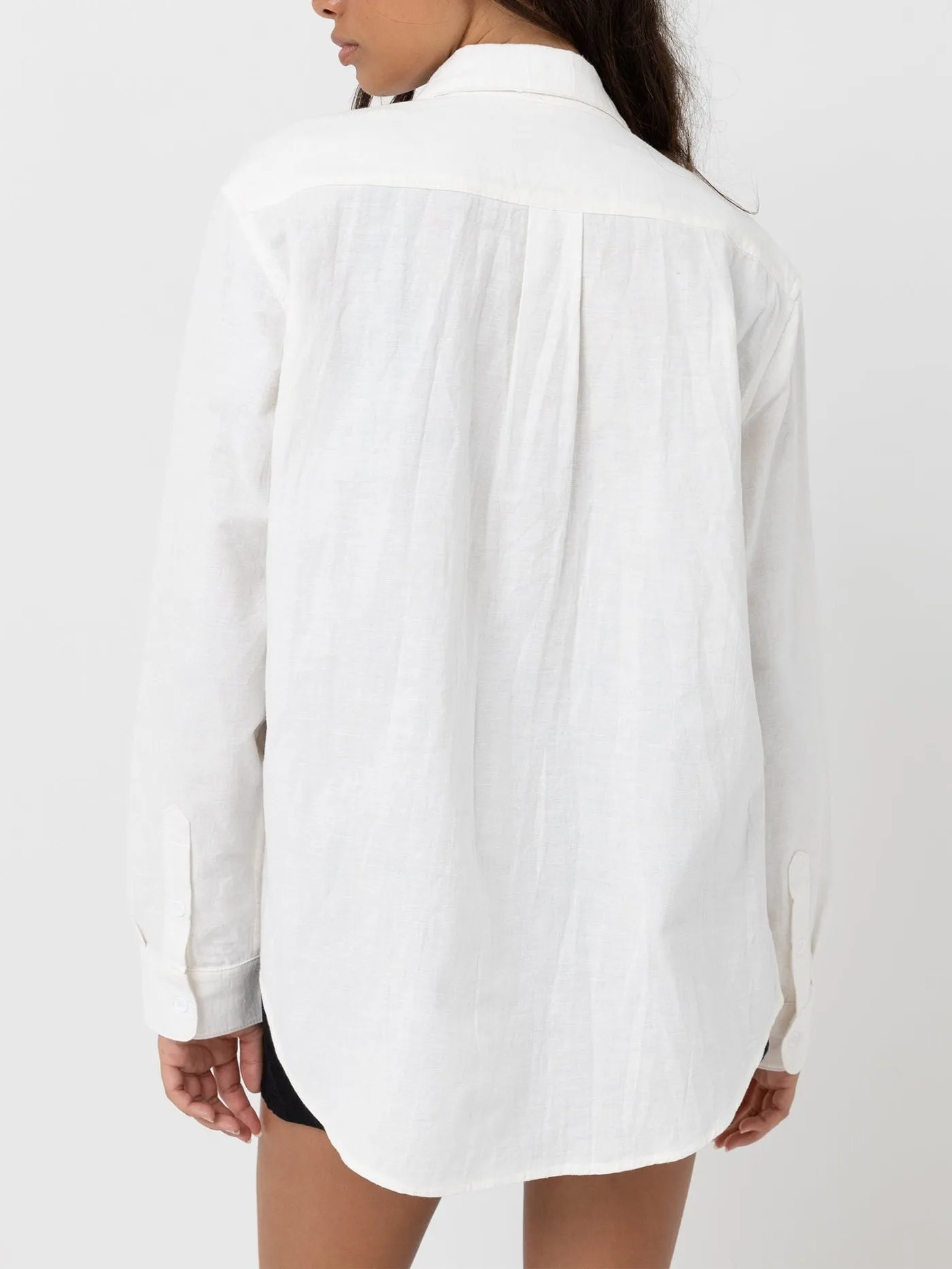 Classic Long Sleeve Buttondown Shirt