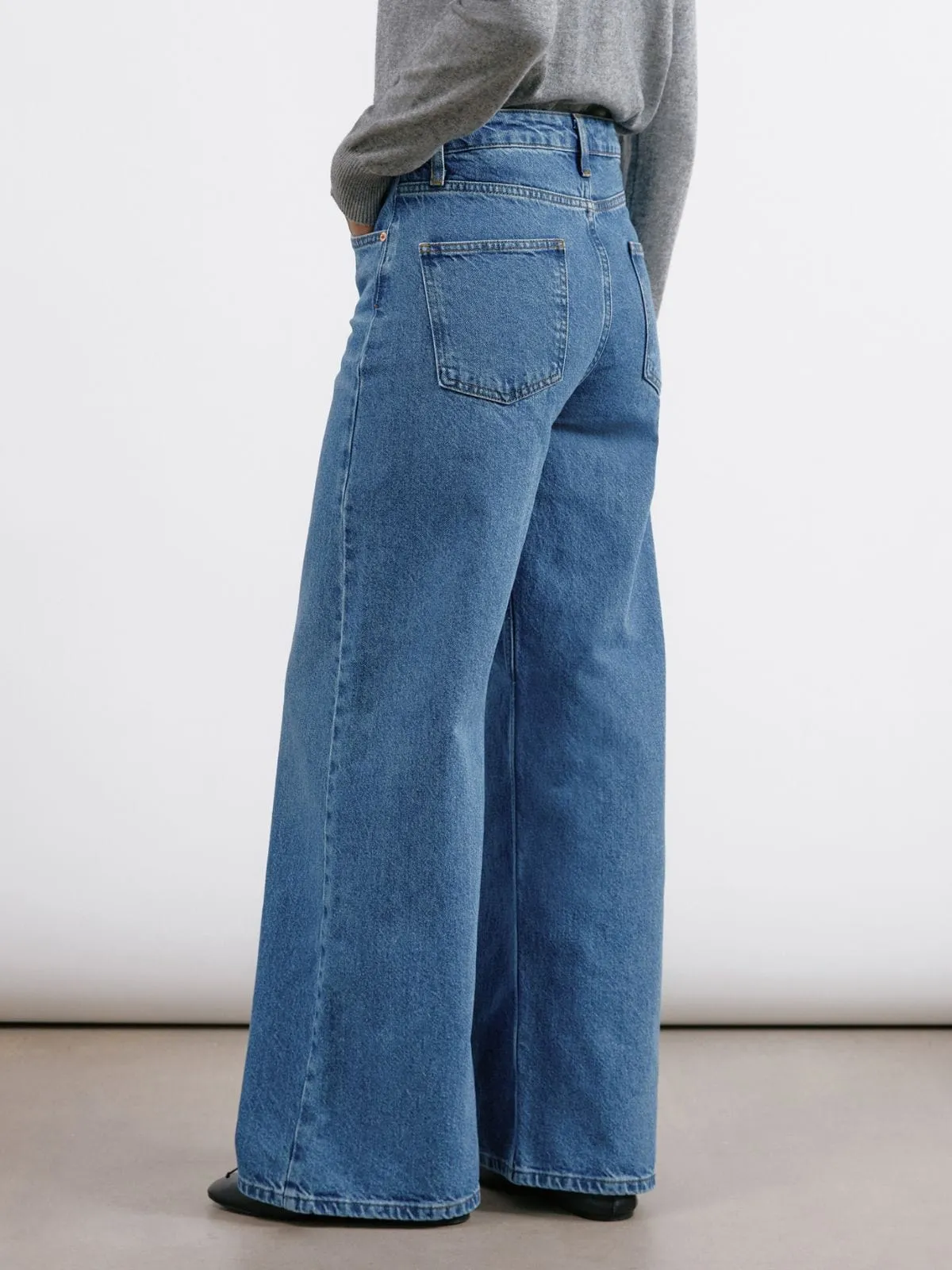 Dark Wash Full Length Wide Leg Jeans