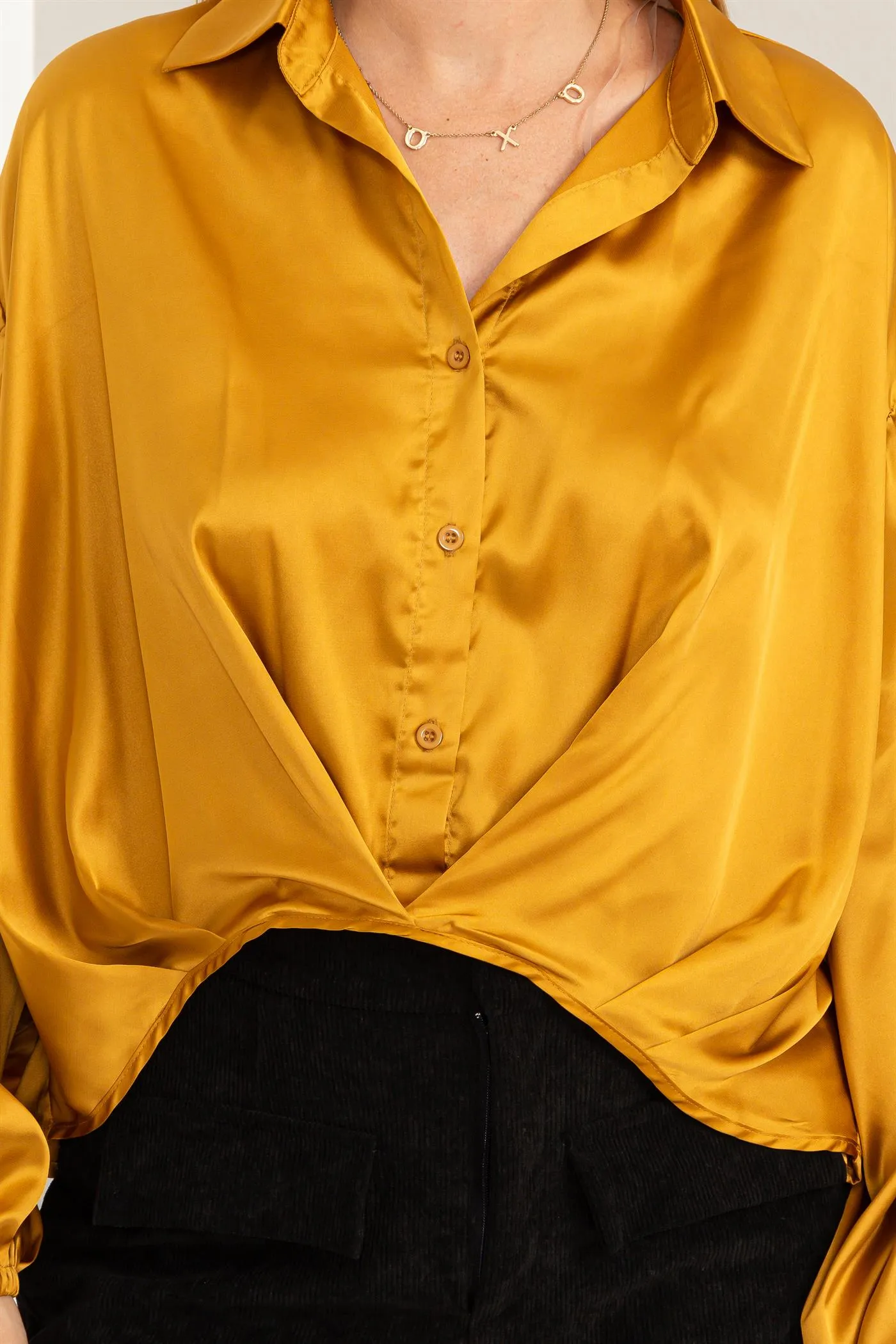HF24A204-OVERSIZED BUTTON-DOWN PLEATED SHIRT