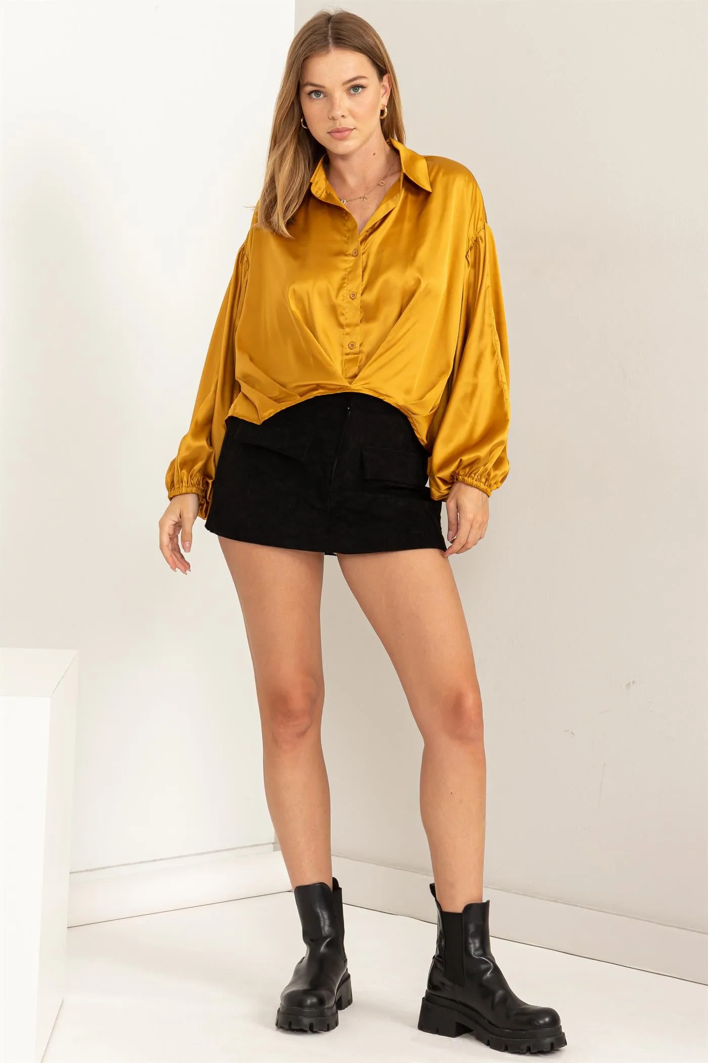 HF24A204-OVERSIZED BUTTON-DOWN PLEATED SHIRT