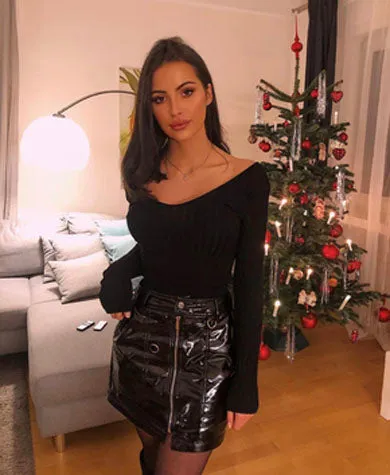 JUANITA off shoulder top