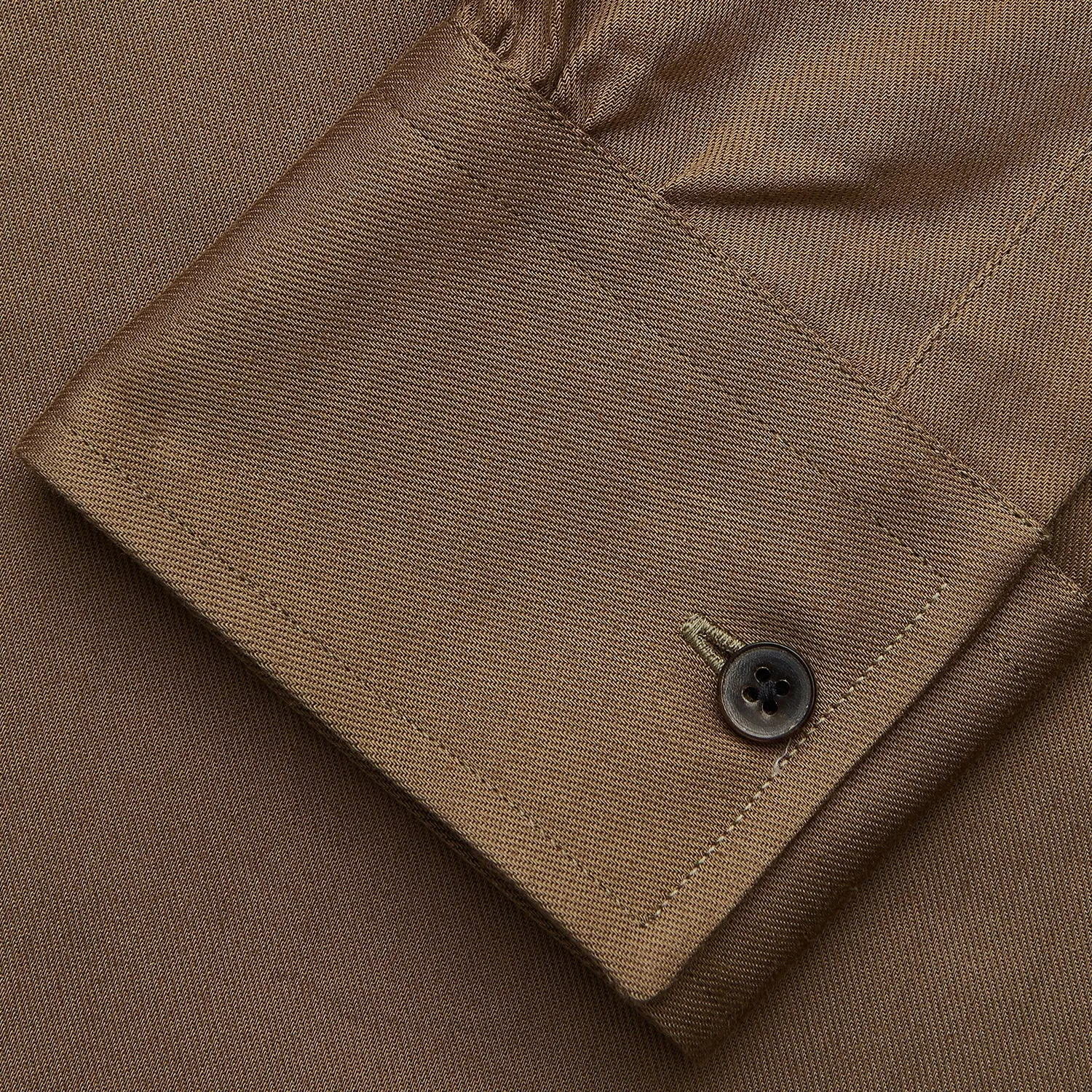 Khaki Weekend Fit Hayne Shirt With Dorset Collar And 1-Button Cuffs
