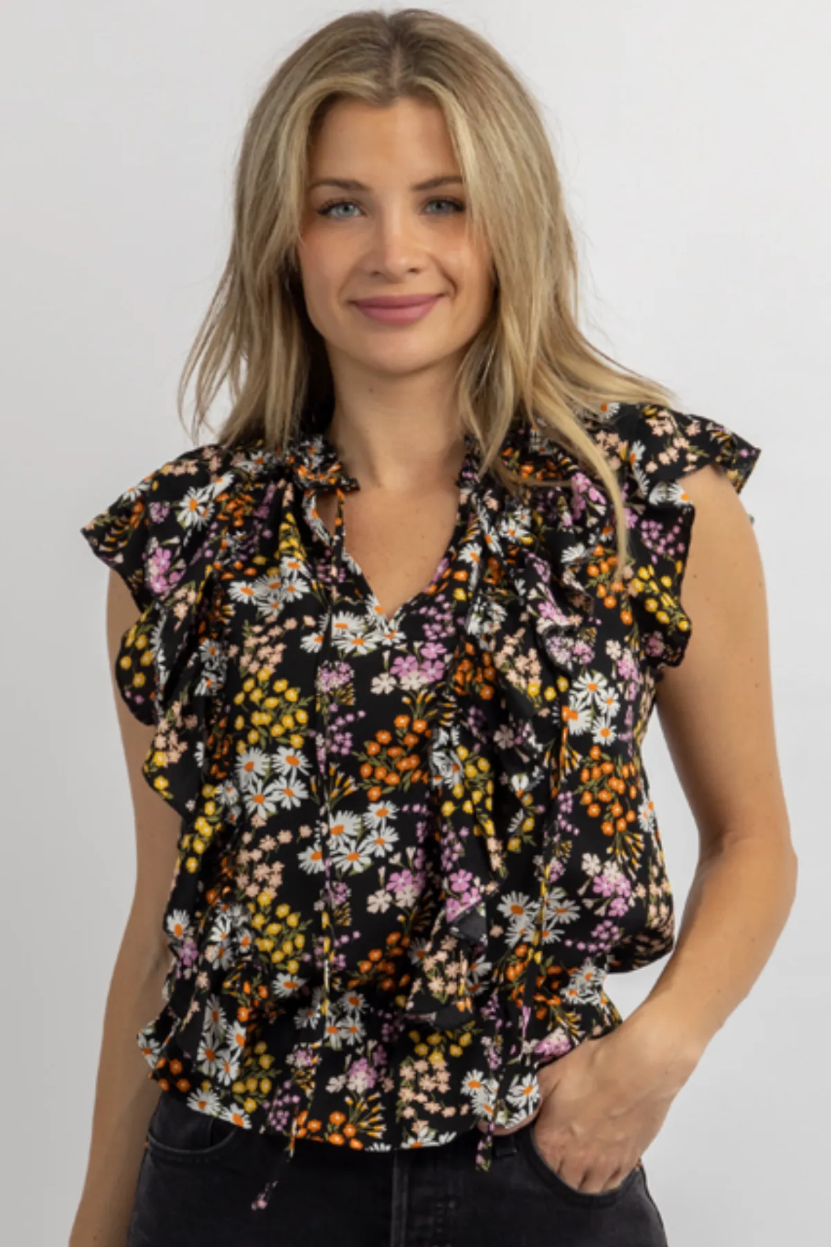 LYLAH FLORAL RUFFLED SLEEVE BLOUSE