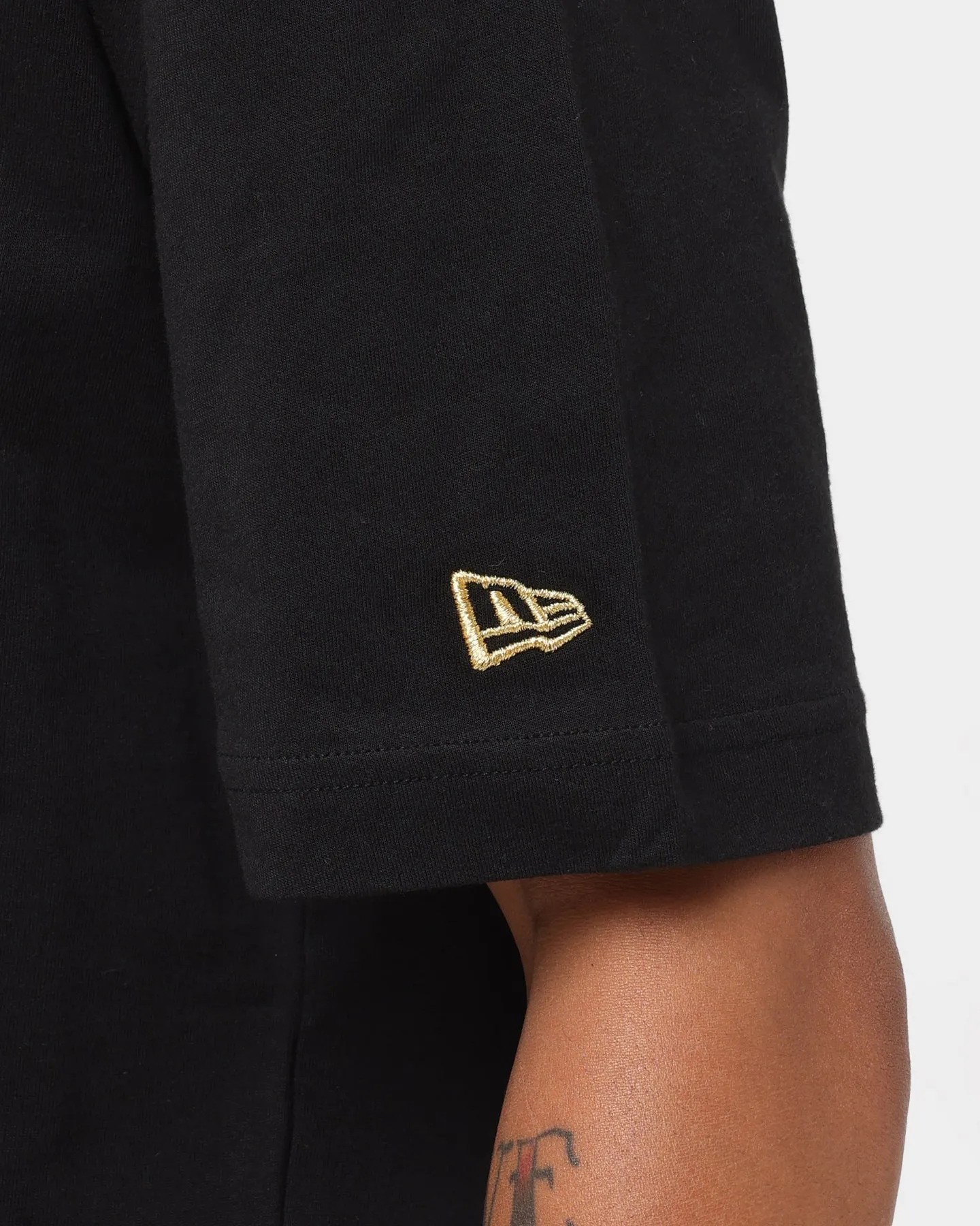 New Era Los Angeles Dodgers "Metallic" Oversize T-Shirt Black/Gold