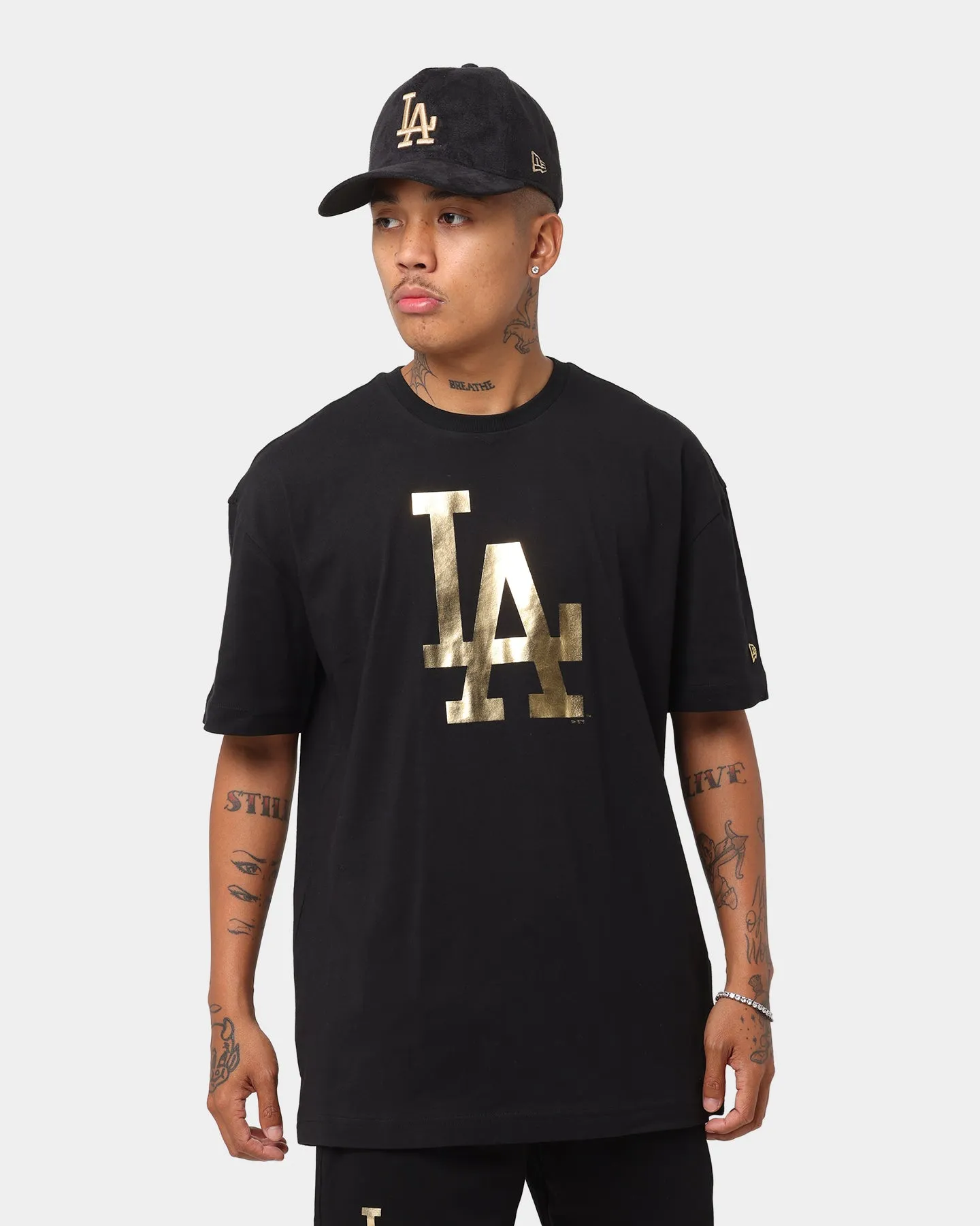 New Era Los Angeles Dodgers "Metallic" Oversize T-Shirt Black/Gold