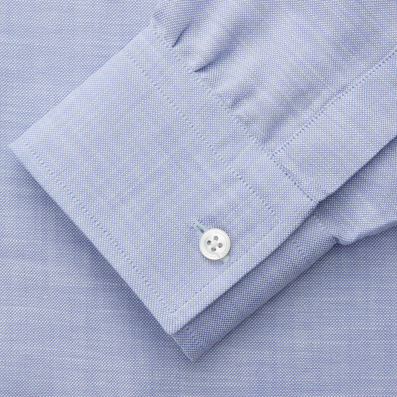 Pale Blue Weekend Fit Hayne Shirt With Dorset Collar And 1-Button Cuffs