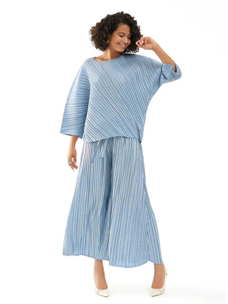 Pleated Casual Tops With Belted Pants