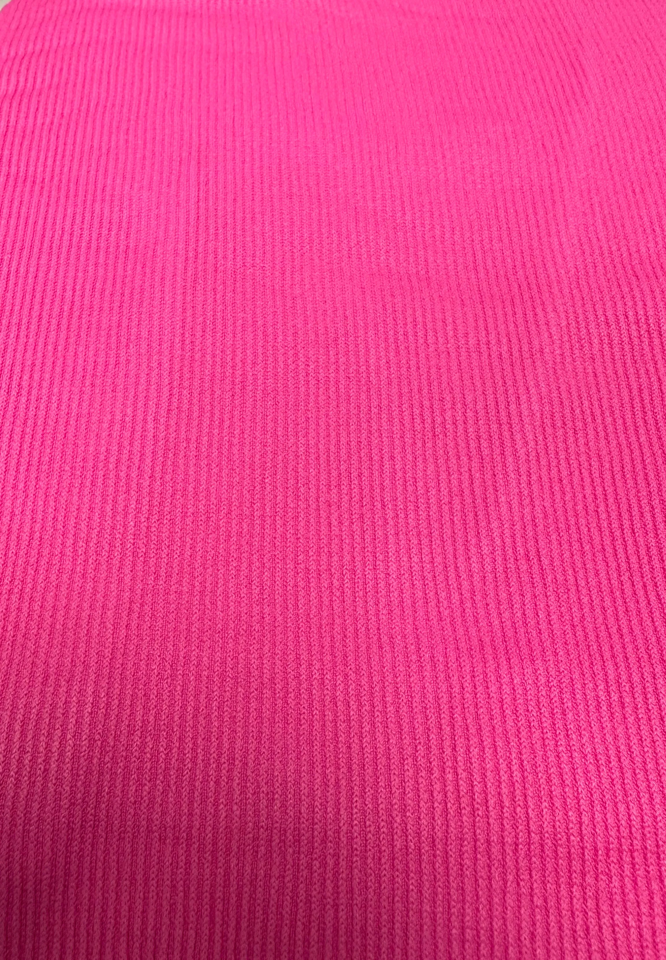 Round high neck fitted tank top