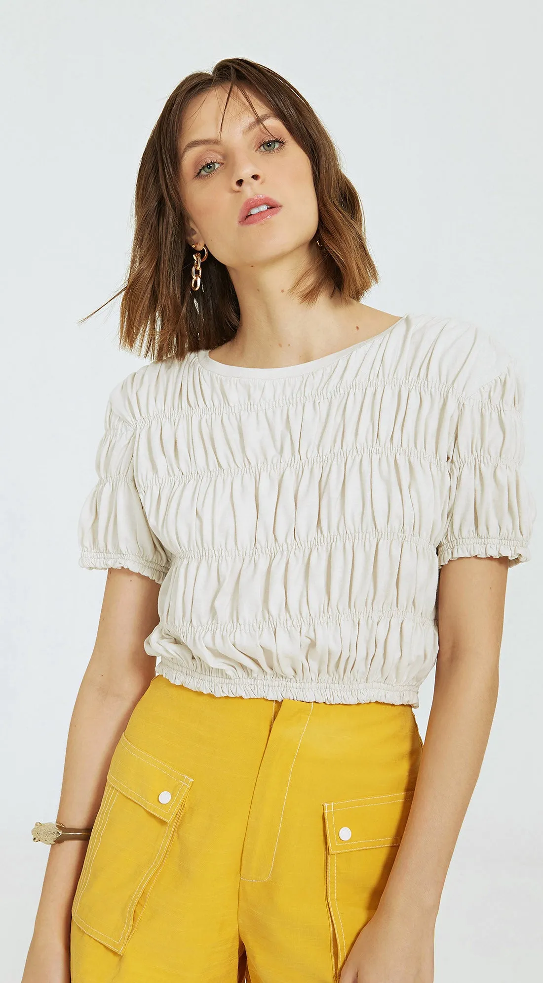 ROUND NECK ELASTICIZED TOP