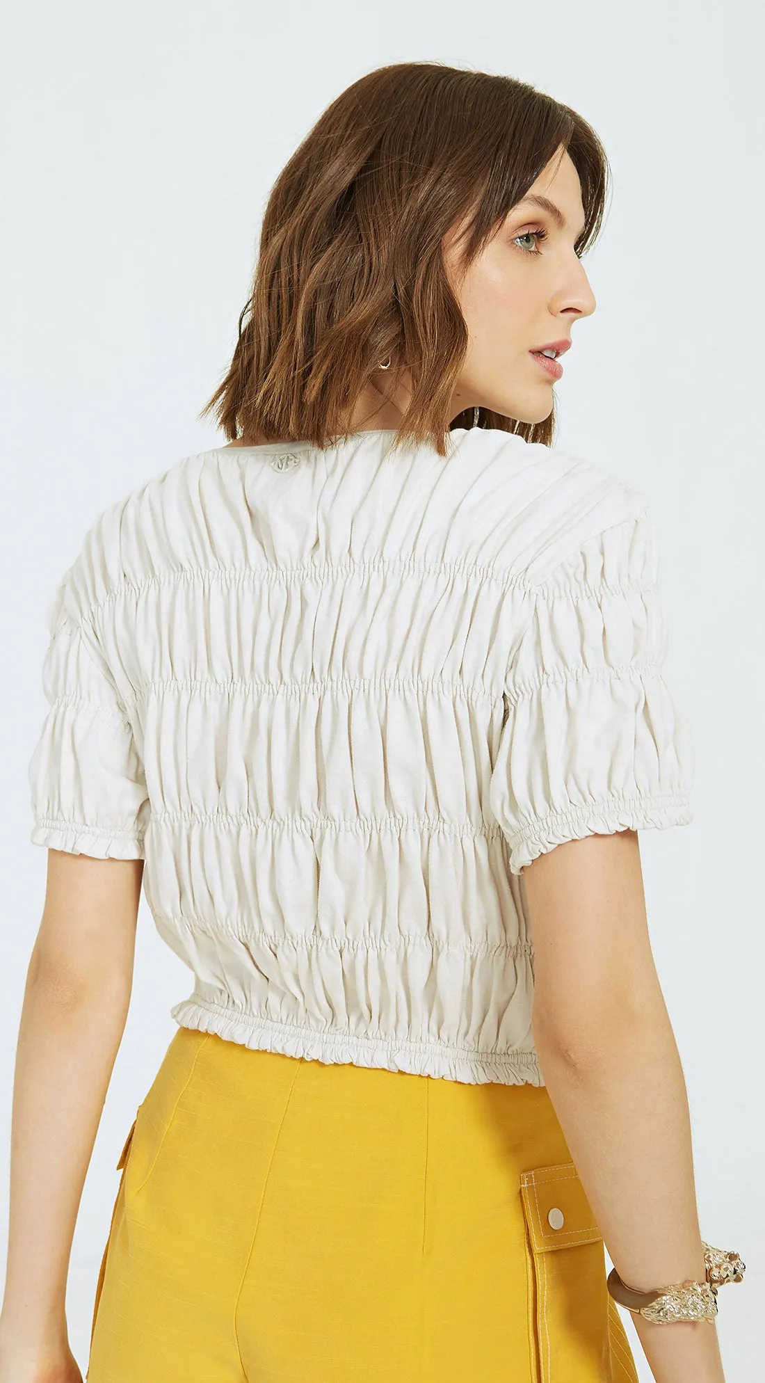 ROUND NECK ELASTICIZED TOP