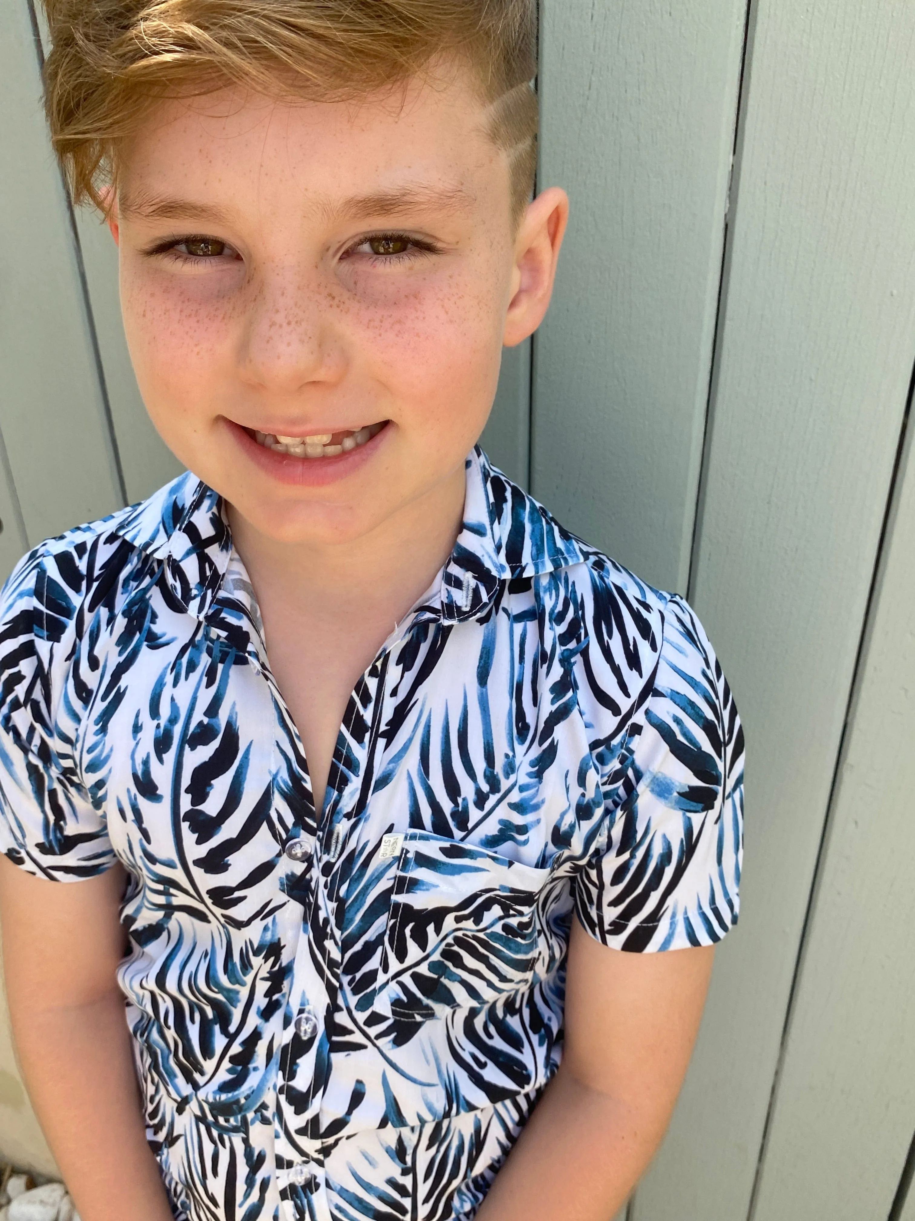 The Boy's Casual Shirt - Watermelon Hope (Navy)