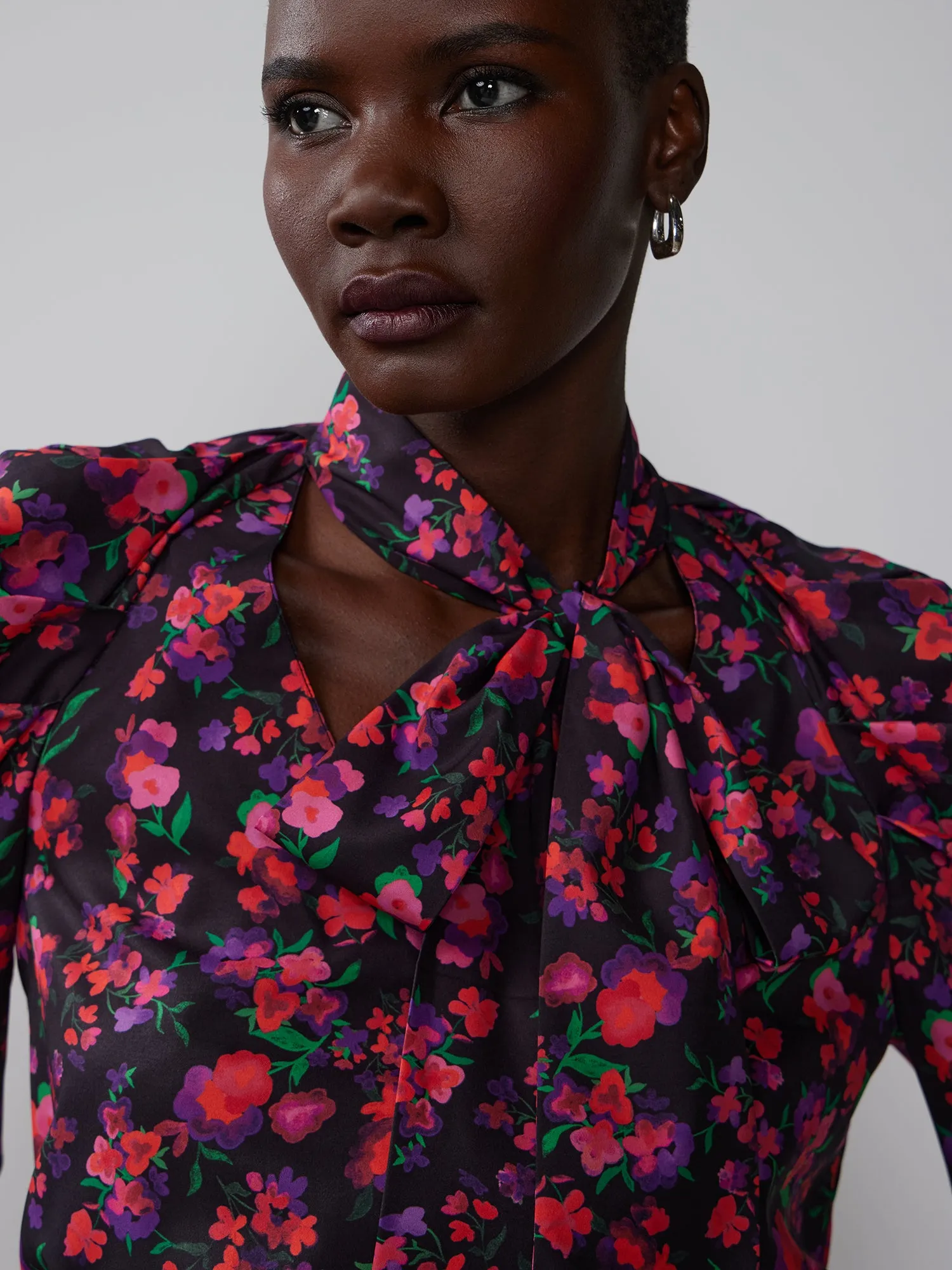 Tie Neck Puff Sleeve Floral Top