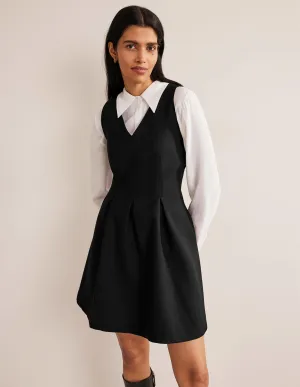 V-Neck Skater Mini Dress-Black