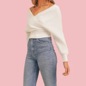 WIDE SHOULDER SWEATER TOP