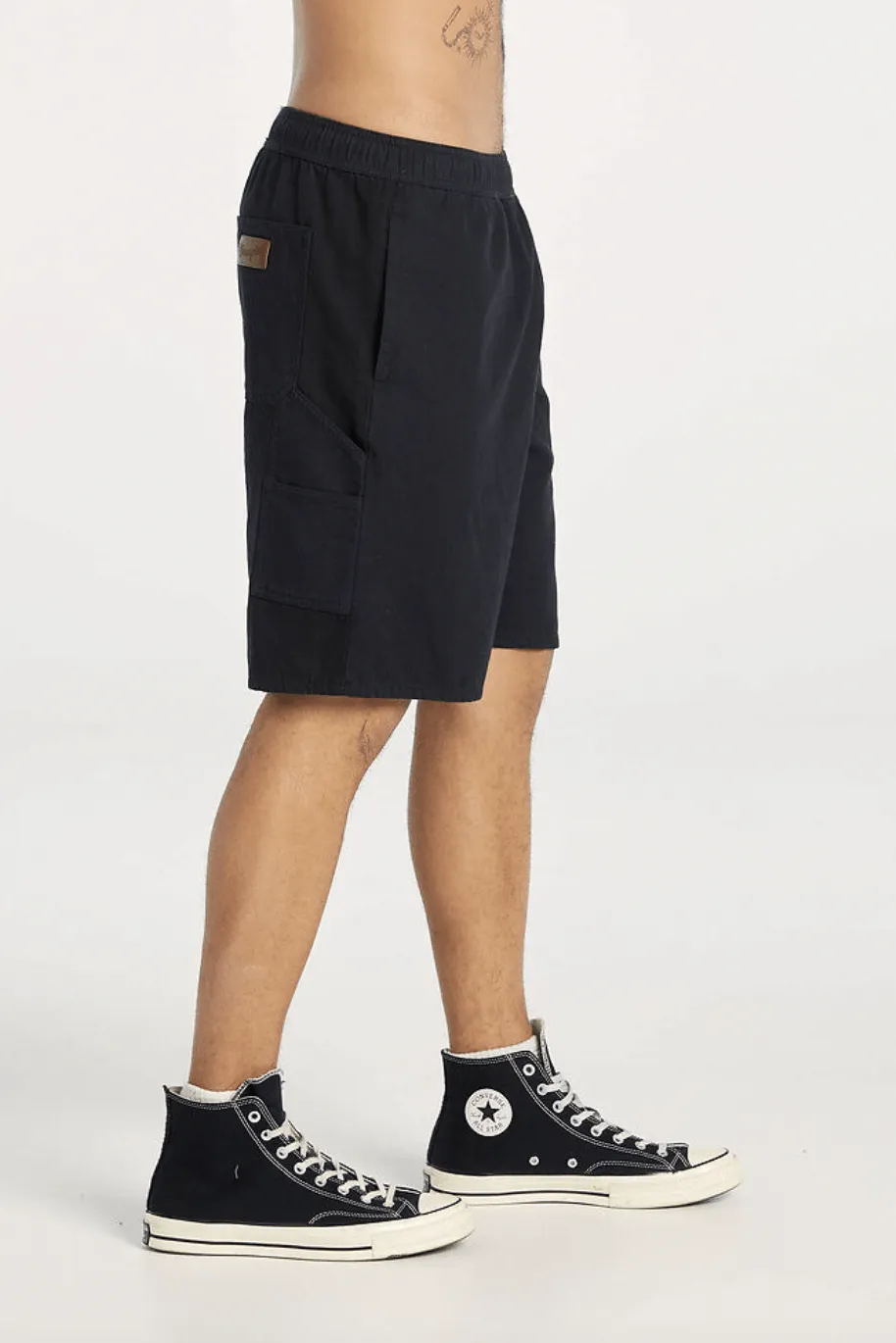 WRANGLER OLLIE RELAXED SHORT - BLACK OLIVE